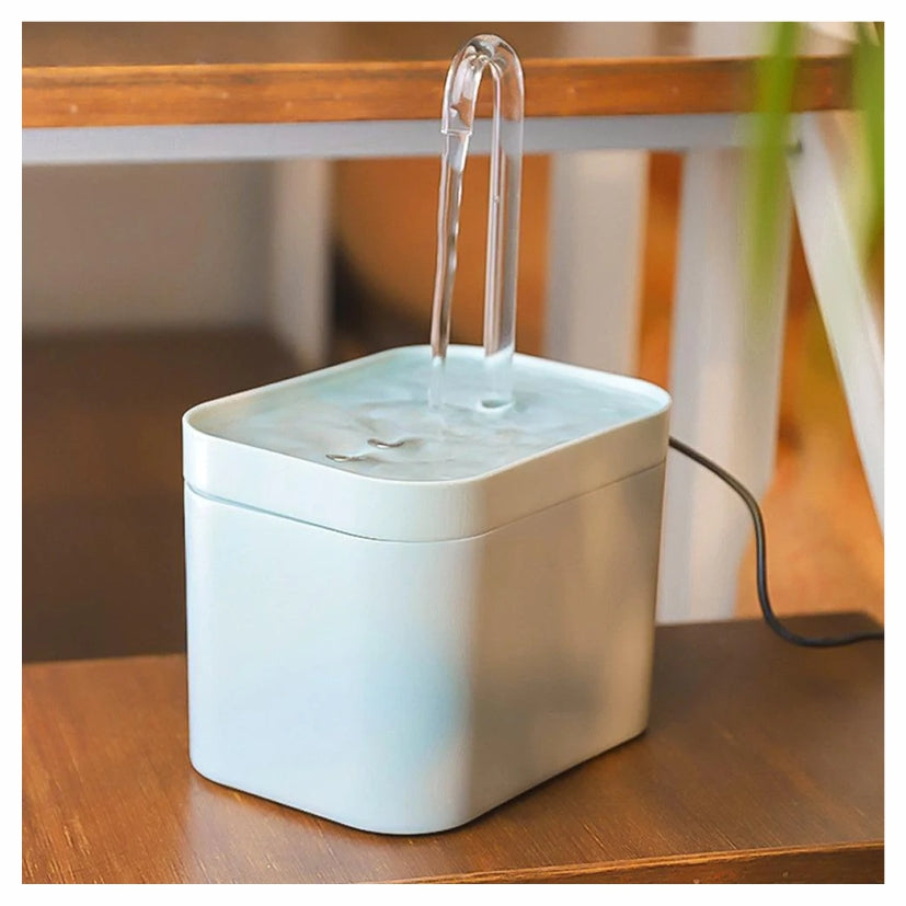 FONTAINE AUTOMATIQUE D'EAU POUR CHAT