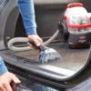 bissell 1558n 2 Nettoyage du coffre de voiture avec le BISSELL SpotClean Pro
