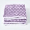 Plaid polaire Homescapes violet clair plié avec revers crème effet sherpa