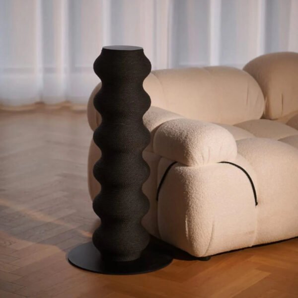 www.pewos .com momoland coral scratcher minimalist design wavy scratching post black 1012 .001 1296x 517713f5 1ffd 4a4f 8e0f 1c3b32d7a2d5.jpg