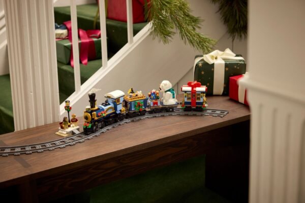 LEGO 10361 – train exposé